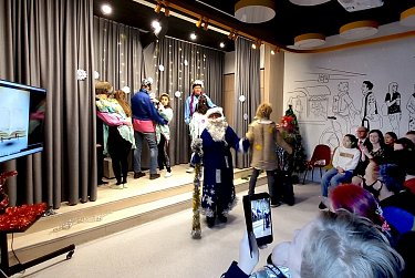 Подарки – читателям библиотеки